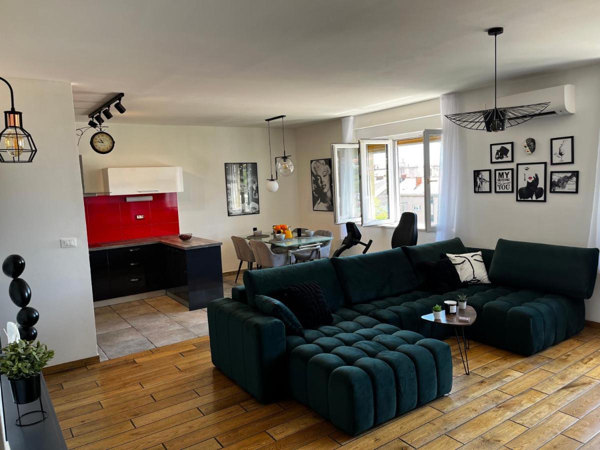 Luxury Apartment Lulu 斯普利特 外观 照片
