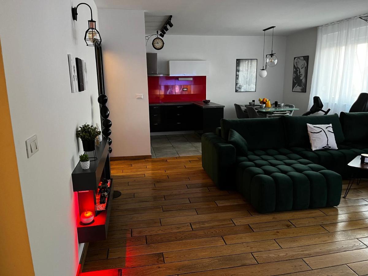 Luxury Apartment Lulu 斯普利特 外观 照片